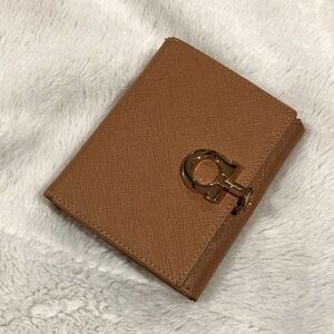 Cute tan wallet